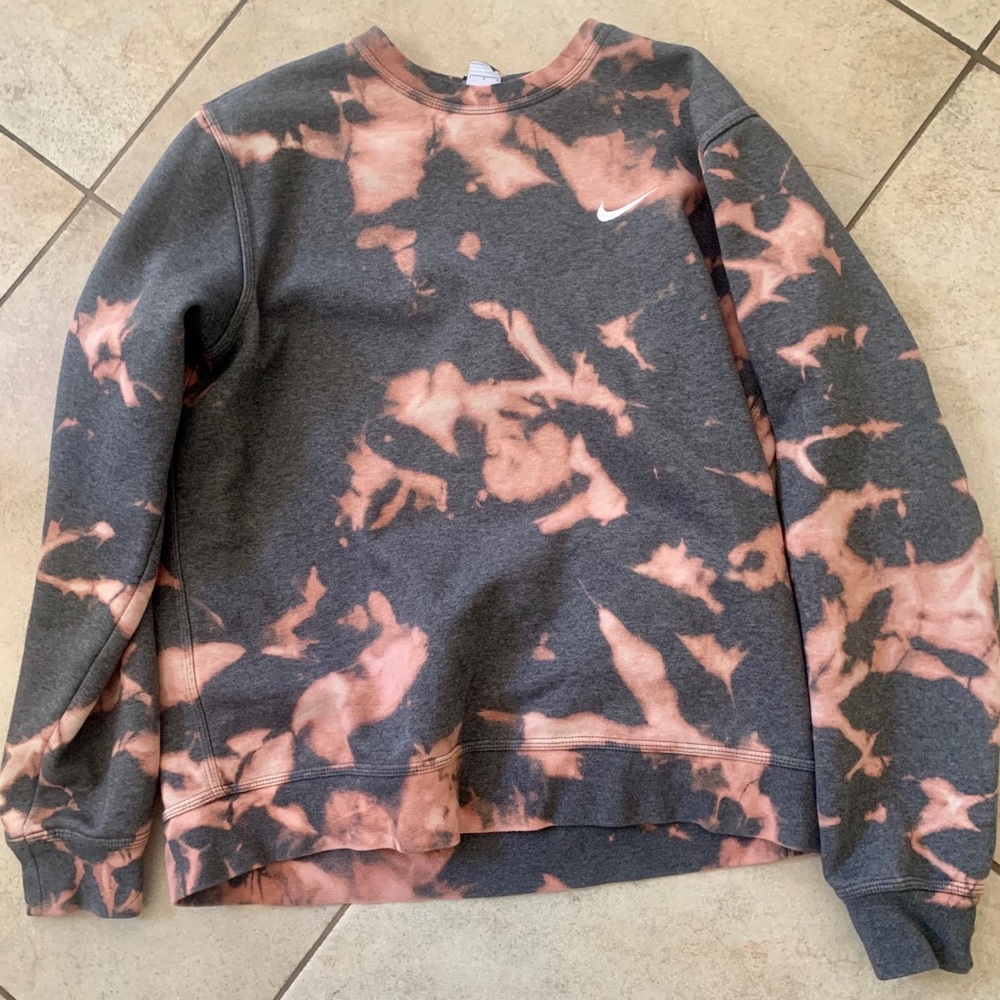 Nike crew neck